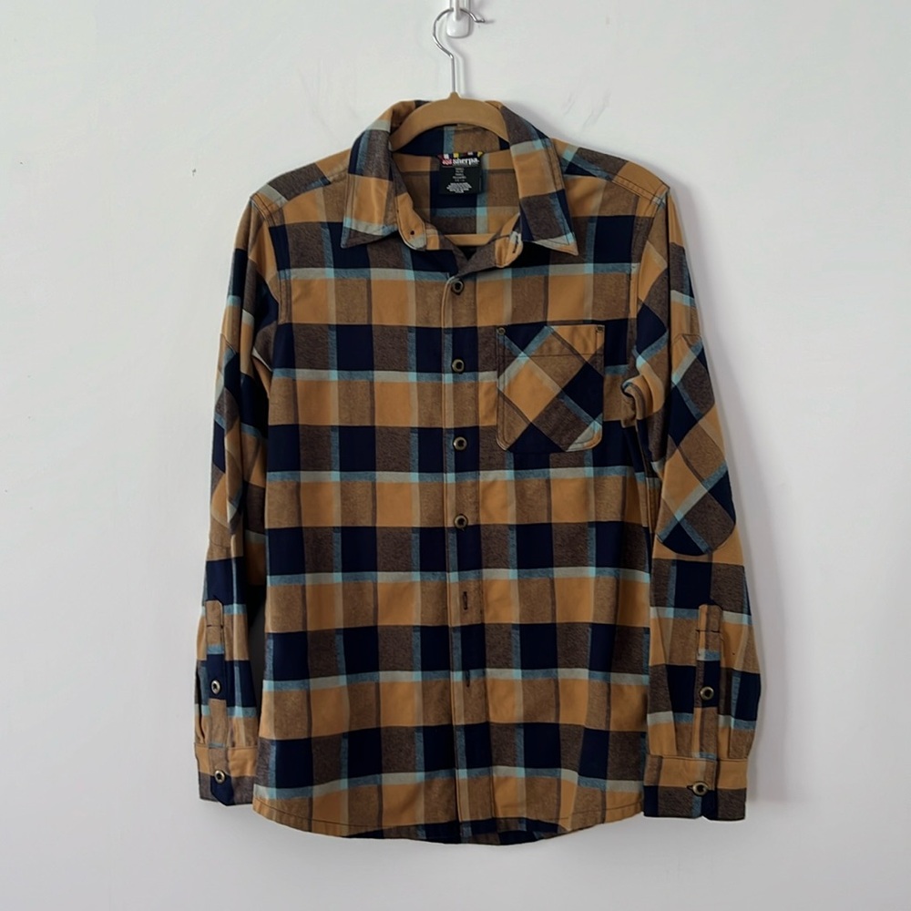 Sherpa Adventure Gear Ramoche Shirt - Men's Small. Flannel. New without tag